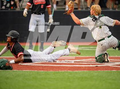 Thumbnail 3 in Centerville vs. Harleton (UIL 2A Region III Semifinal) photogallery.
