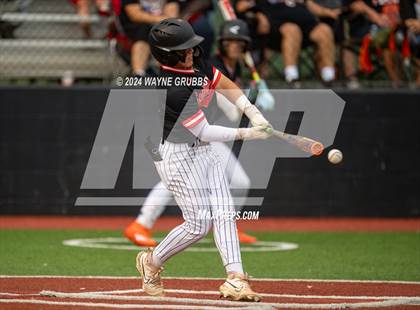 Thumbnail 2 in Centerville vs. Harleton (UIL 2A Region III Semifinal) photogallery.