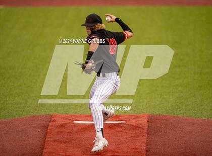 Thumbnail 2 in Centerville vs. Harleton (UIL 2A Region III Semifinal) photogallery.