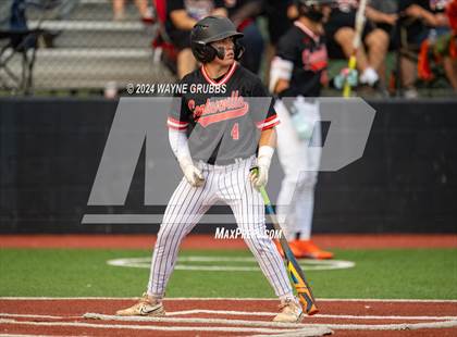 Thumbnail 2 in Centerville vs. Harleton (UIL 2A Region III Semifinal) photogallery.