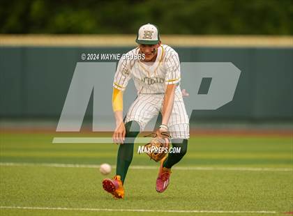 Thumbnail 1 in Centerville vs. Harleton (UIL 2A Region III Semifinal) photogallery.
