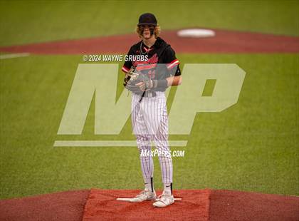 Thumbnail 1 in Centerville vs. Harleton (UIL 2A Region III Semifinal) photogallery.