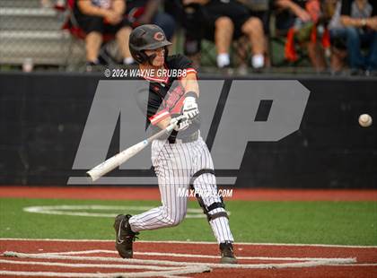 Thumbnail 2 in Centerville vs. Harleton (UIL 2A Region III Semifinal) photogallery.