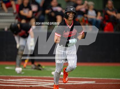Thumbnail 3 in Centerville vs. Harleton (UIL 2A Region III Semifinal) photogallery.