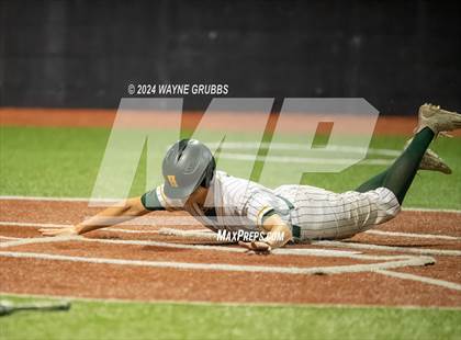 Thumbnail 2 in Centerville vs. Harleton (UIL 2A Region III Semifinal) photogallery.