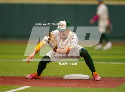 Thumbnail 3 in Centerville vs. Harleton (UIL 2A Region III Semifinal) photogallery.