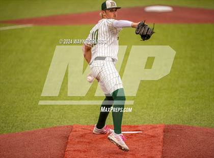 Thumbnail 2 in Centerville vs. Harleton (UIL 2A Region III Semifinal) photogallery.