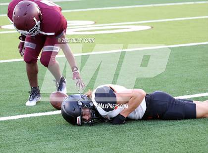 Thumbnail 1 in Grand Saline vs Troup photogallery.