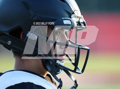 Thumbnail 3 in Grand Saline vs Troup photogallery.