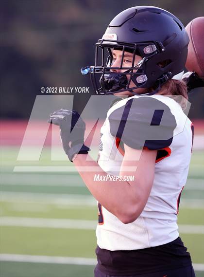 Thumbnail 1 in Grand Saline vs Troup photogallery.