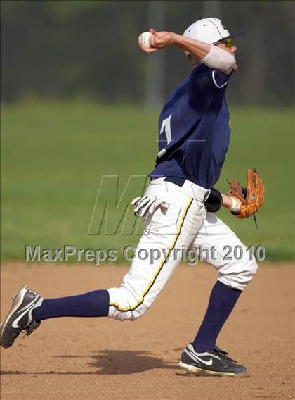 Thumbnail 1 in Ponderosa @ Oak Ridge photogallery.