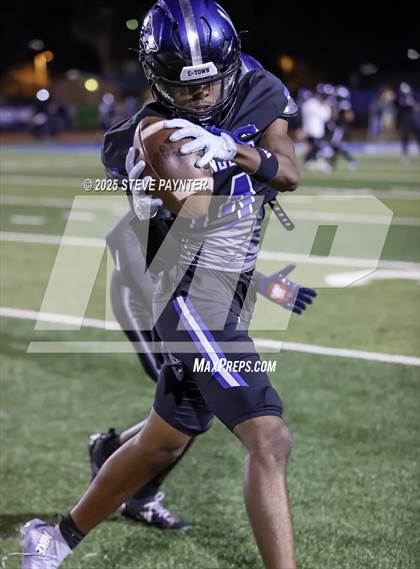 Thumbnail 1 in Hamilton @ Chandler photogallery.