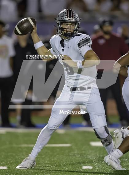 Thumbnail 1 in Hamilton @ Chandler photogallery.