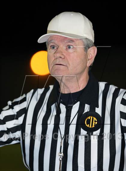 Thumbnail 2 in El Cerrito vs. Sacred Heart Prep (CIF NorCal Regional D3 Final) photogallery.