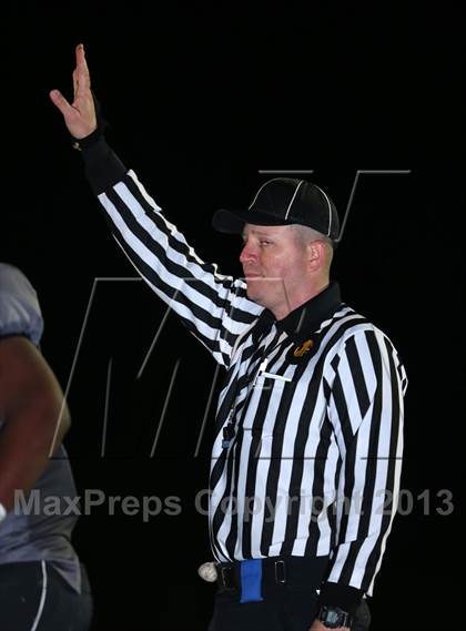 Thumbnail 2 in El Cerrito vs. Sacred Heart Prep (CIF NorCal Regional D3 Final) photogallery.