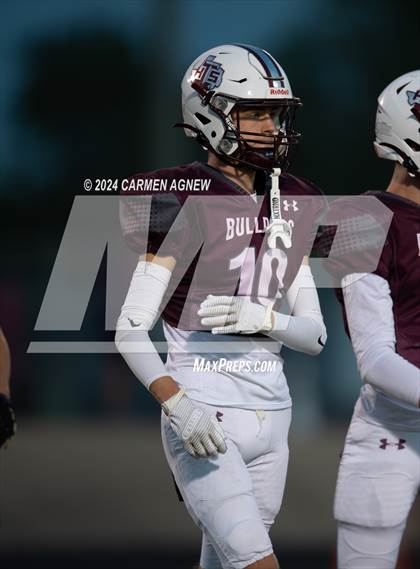 Thumbnail 2 in Iola vs Granger photogallery.