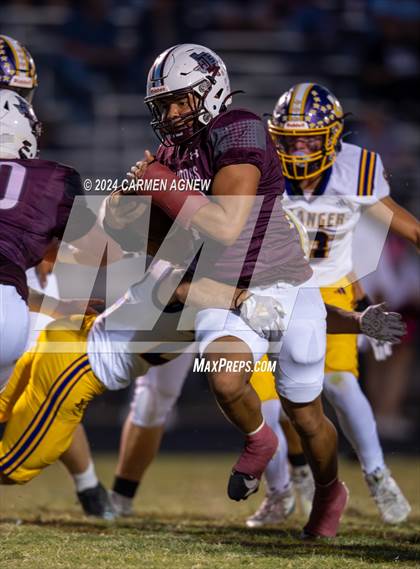 Thumbnail 2 in Iola vs Granger photogallery.