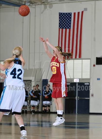 Thumbnail 1 in Esperanza vs Saugus (Larry Doyle Tournament) photogallery.