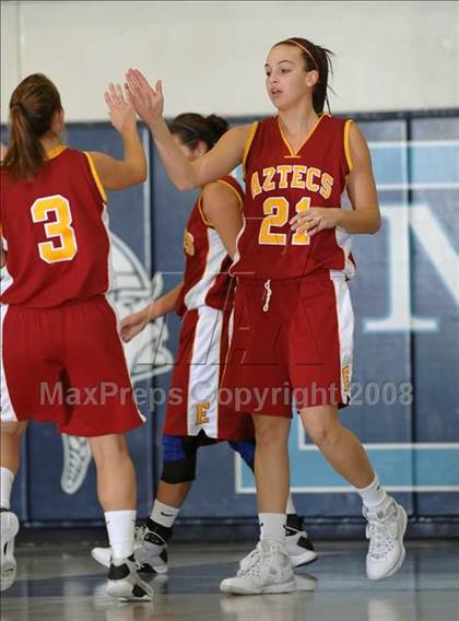 Thumbnail 3 in Esperanza vs Saugus (Larry Doyle Tournament) photogallery.