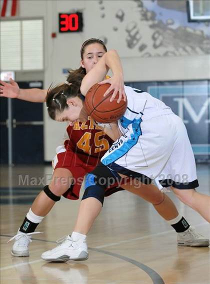 Thumbnail 1 in Esperanza vs Saugus (Larry Doyle Tournament) photogallery.