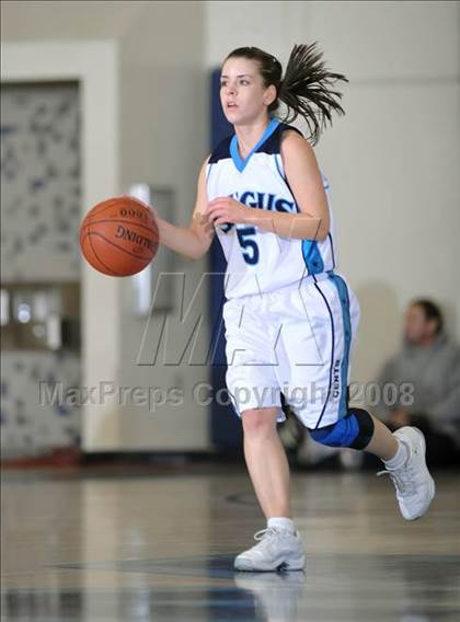 Thumbnail 3 in Esperanza vs Saugus (Larry Doyle Tournament) photogallery.