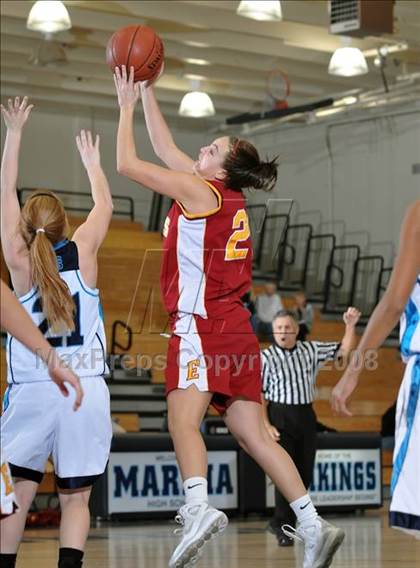 Thumbnail 2 in Esperanza vs Saugus (Larry Doyle Tournament) photogallery.