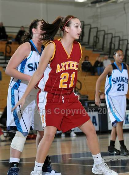 Thumbnail 3 in Esperanza vs Saugus (Larry Doyle Tournament) photogallery.