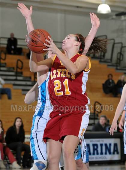 Thumbnail 2 in Esperanza vs Saugus (Larry Doyle Tournament) photogallery.