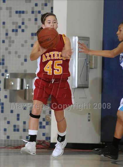 Thumbnail 3 in Esperanza vs Saugus (Larry Doyle Tournament) photogallery.