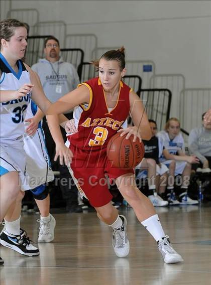Thumbnail 2 in Esperanza vs Saugus (Larry Doyle Tournament) photogallery.