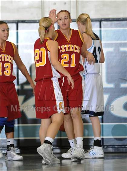 Thumbnail 2 in Esperanza vs Saugus (Larry Doyle Tournament) photogallery.
