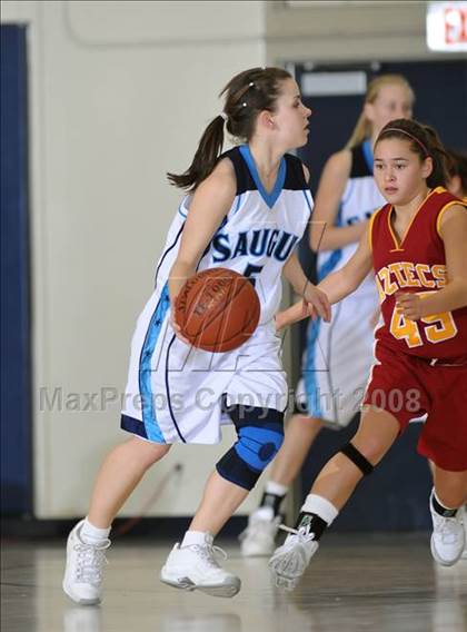 Thumbnail 3 in Esperanza vs Saugus (Larry Doyle Tournament) photogallery.