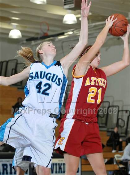 Thumbnail 1 in Esperanza vs Saugus (Larry Doyle Tournament) photogallery.
