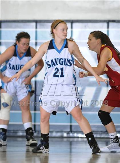 Thumbnail 1 in Esperanza vs Saugus (Larry Doyle Tournament) photogallery.