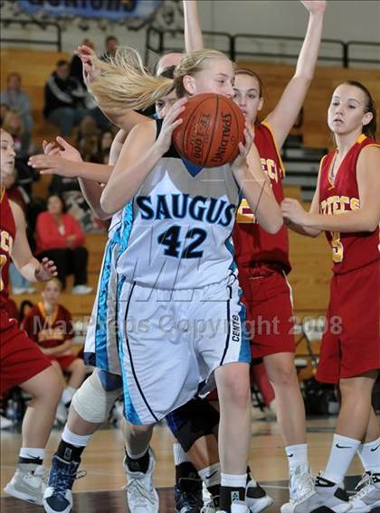 Thumbnail 1 in Esperanza vs Saugus (Larry Doyle Tournament) photogallery.