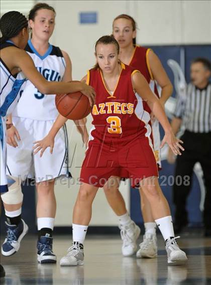 Thumbnail 2 in Esperanza vs Saugus (Larry Doyle Tournament) photogallery.