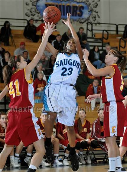 Thumbnail 3 in Esperanza vs Saugus (Larry Doyle Tournament) photogallery.