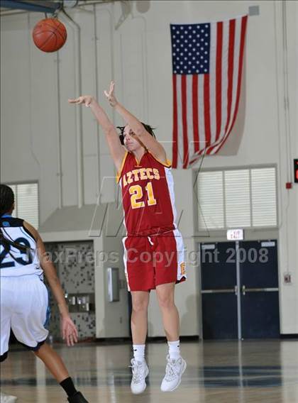 Thumbnail 3 in Esperanza vs Saugus (Larry Doyle Tournament) photogallery.