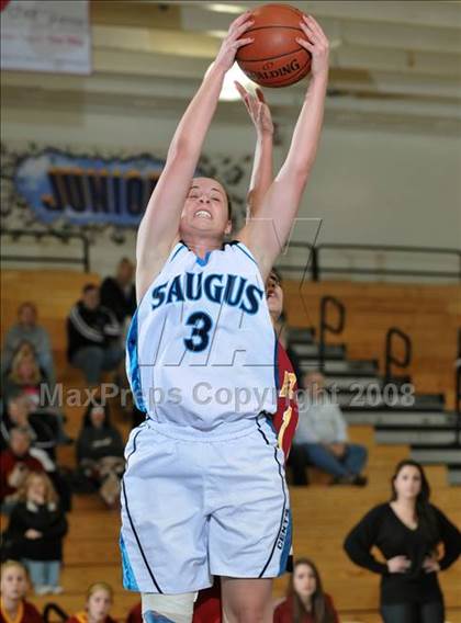 Thumbnail 2 in Esperanza vs Saugus (Larry Doyle Tournament) photogallery.