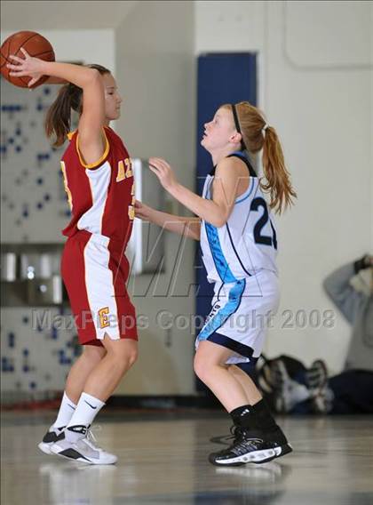 Thumbnail 3 in Esperanza vs Saugus (Larry Doyle Tournament) photogallery.