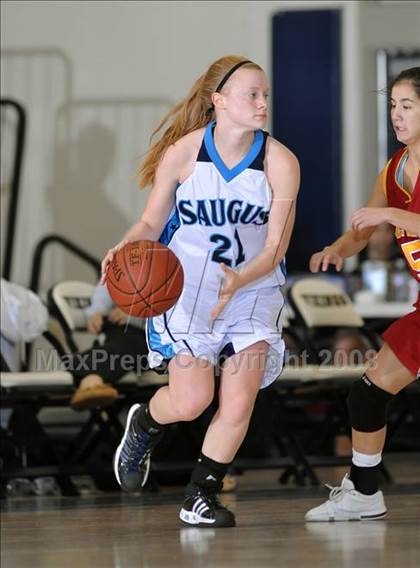 Thumbnail 1 in Esperanza vs Saugus (Larry Doyle Tournament) photogallery.
