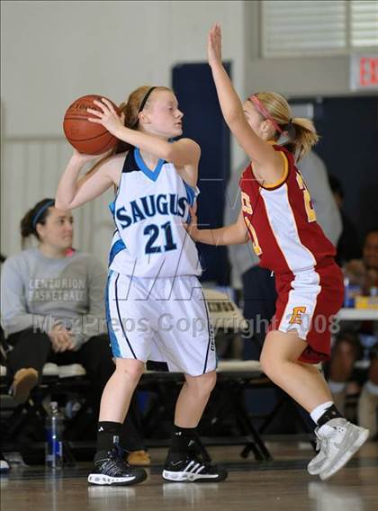 Thumbnail 3 in Esperanza vs Saugus (Larry Doyle Tournament) photogallery.