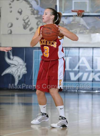 Thumbnail 2 in Esperanza vs Saugus (Larry Doyle Tournament) photogallery.