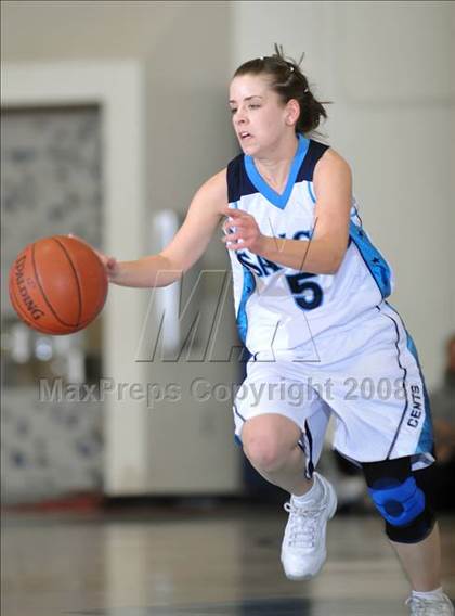 Thumbnail 3 in Esperanza vs Saugus (Larry Doyle Tournament) photogallery.