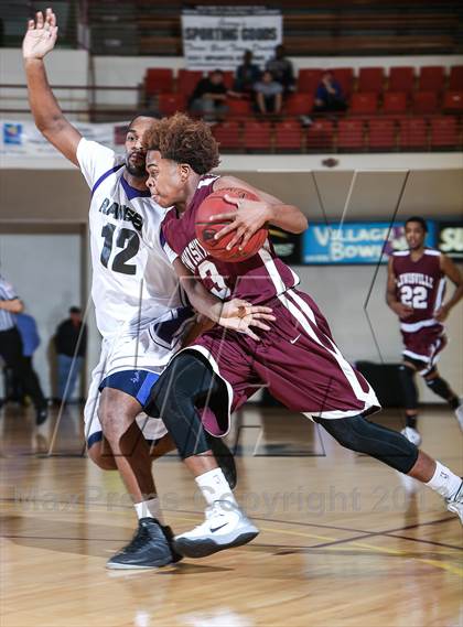 Thumbnail 3 in Lewisville vs. Ranger (Fantasy of Lights Tournament) photogallery.
