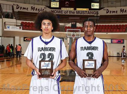 Thumbnail 3 in Lewisville vs. Ranger (Fantasy of Lights Tournament) photogallery.