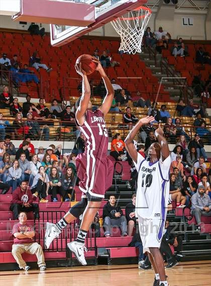 Thumbnail 1 in Lewisville vs. Ranger (Fantasy of Lights Tournament) photogallery.