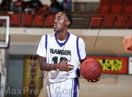 Thumbnail 2 in Lewisville vs. Ranger (Fantasy of Lights Tournament) photogallery.