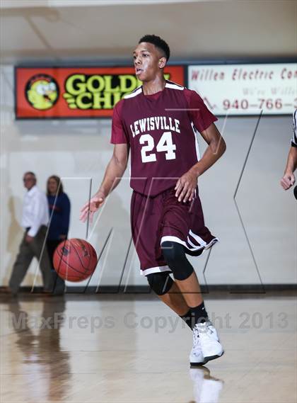 Thumbnail 2 in Lewisville vs. Ranger (Fantasy of Lights Tournament) photogallery.