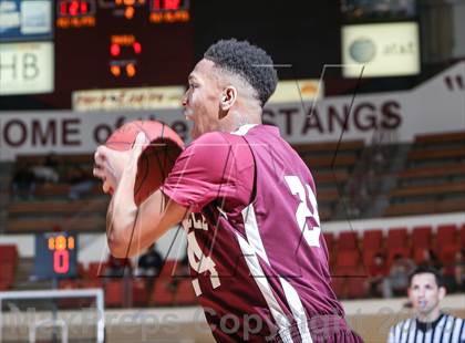 Thumbnail 3 in Lewisville vs. Ranger (Fantasy of Lights Tournament) photogallery.
